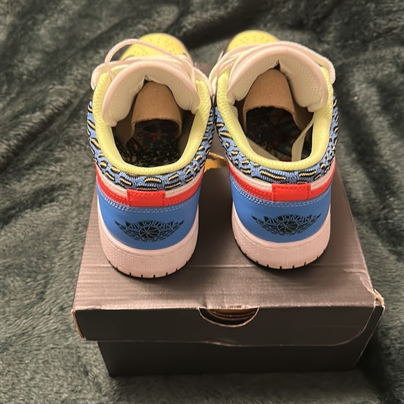 Multi Color Jordan 1 Low - Picture 5 of 6
